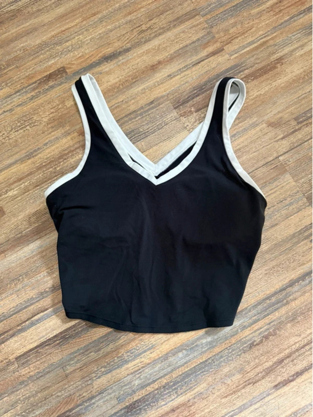 All in motion cropped tank size small